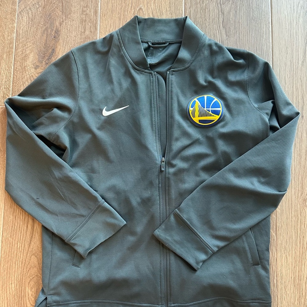 Nike Dri-FIT Warriors Gray Zip- Jacket size L
